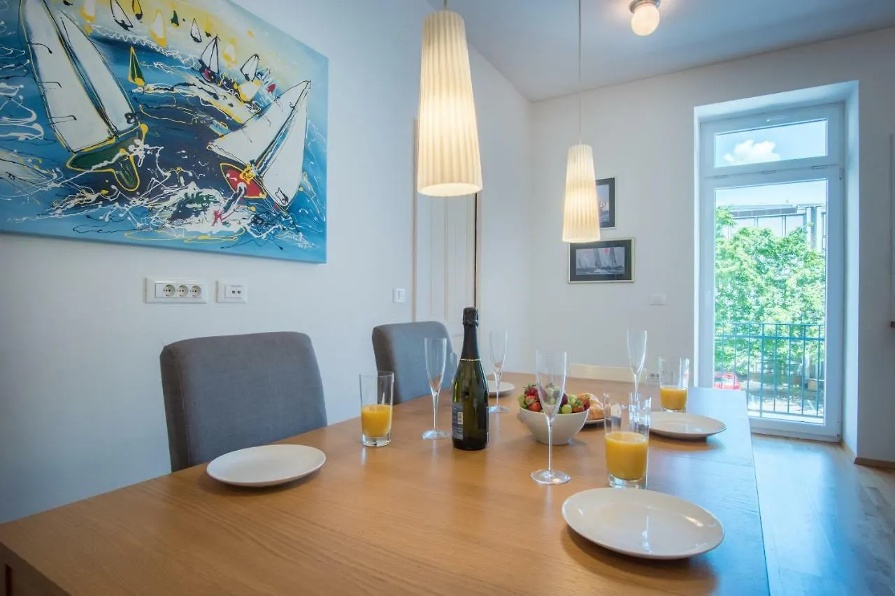 Luxury Central Apartment Ljubljana