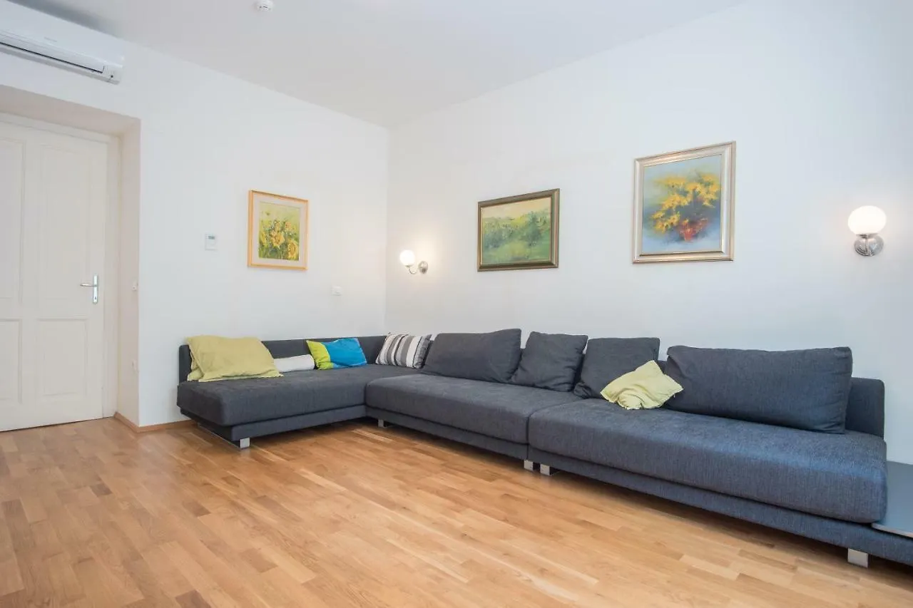Luxury Central Apartment Ljubljana 0*,  Slovenia