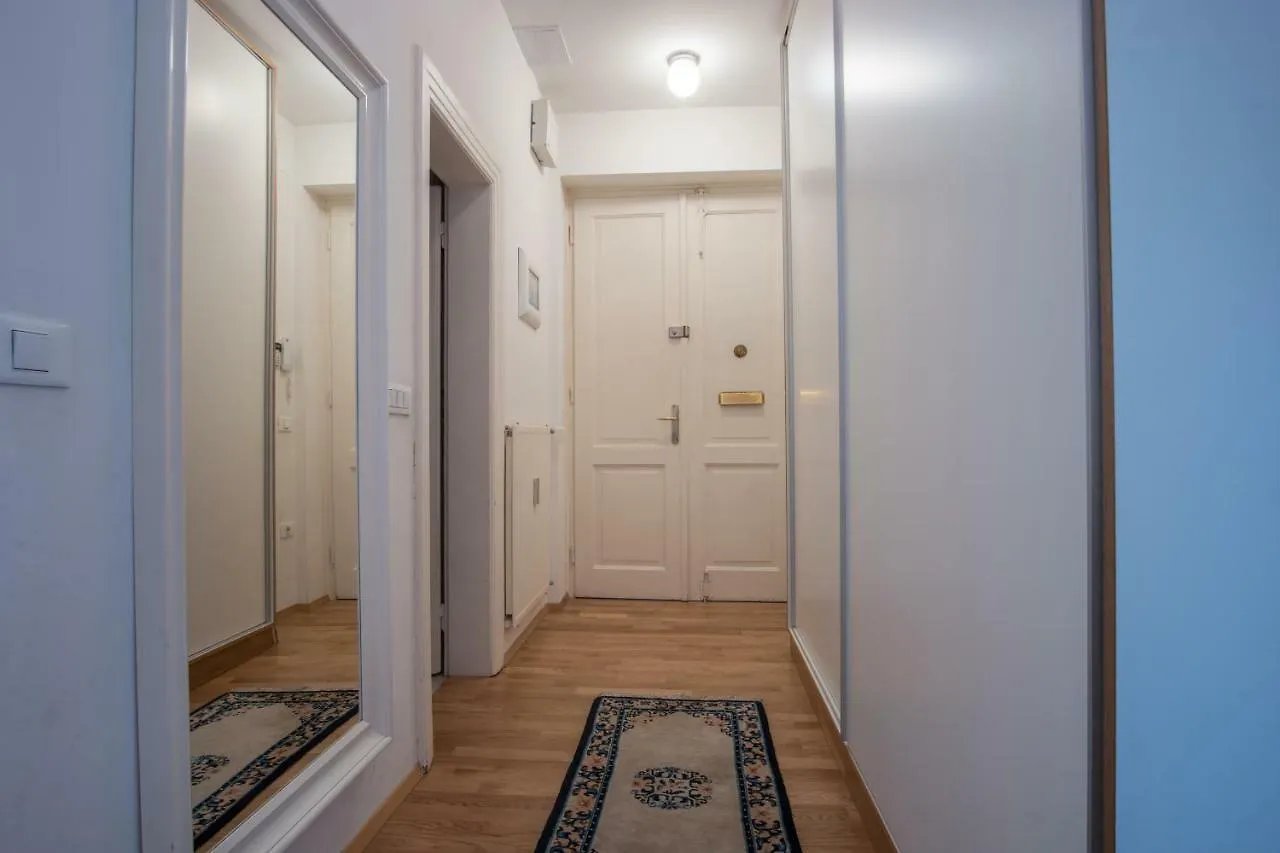 Luxury Central Apartment Ljubljana